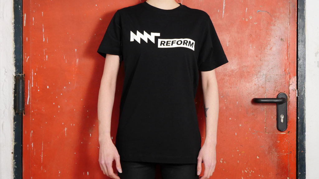 MNT Reform Logo T-Shirt - Front