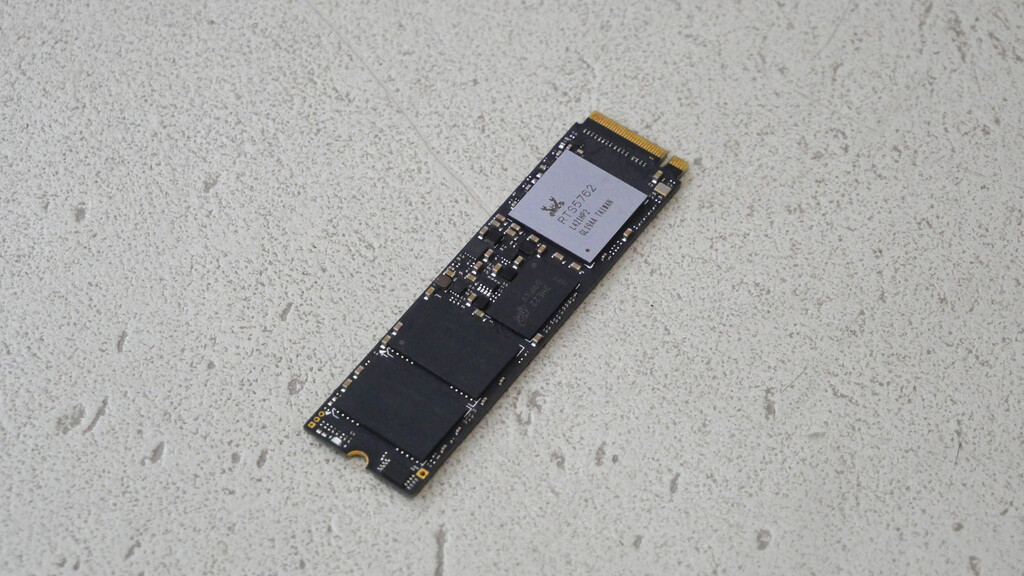 NVMe SSD 1 TB